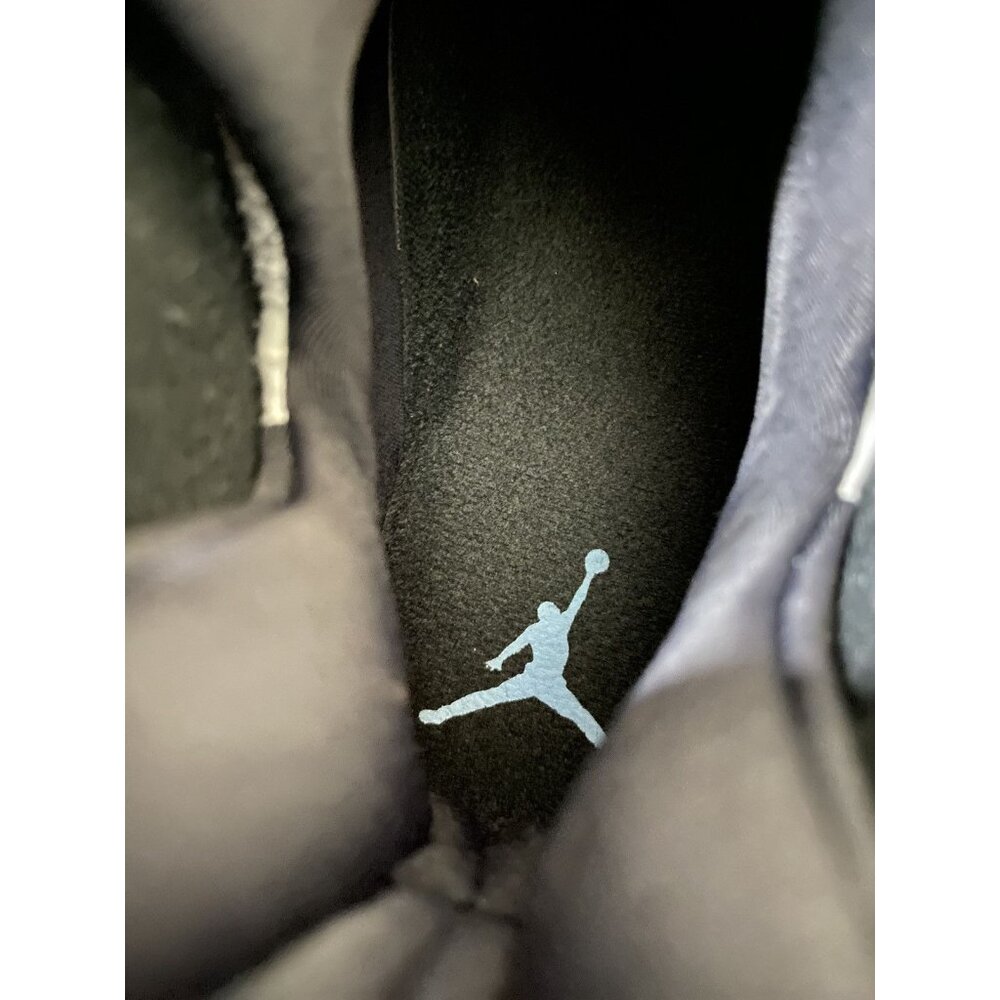 Jordan Retro 9 Men’s Basketball Shoes - White/Black/Blue - Picture 7 of 9